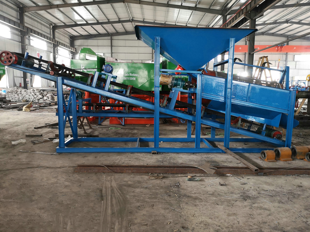 Sand Screening & Conveying Machine