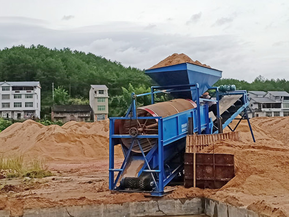 Sand Screening & Conveying Machine